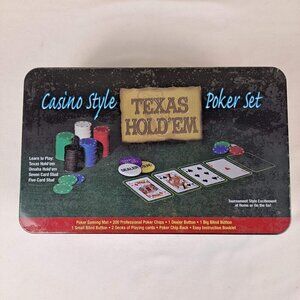 Texas Hold 'Em Casino Style Poker Set In Metal Tin Chips and More NWT